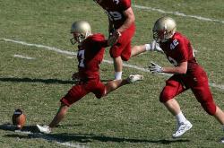 开云体育官网-双重截断，老鹰如何带走篮网，霍勒迪如何在总决赛接管比赛