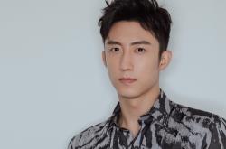 开云体育APP下载-跨时空的弧线，当格列兹曼在NBA用左脚画出三分雨