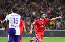 开云体育登录-巴黎完胜里昂，格纳布里送出助攻