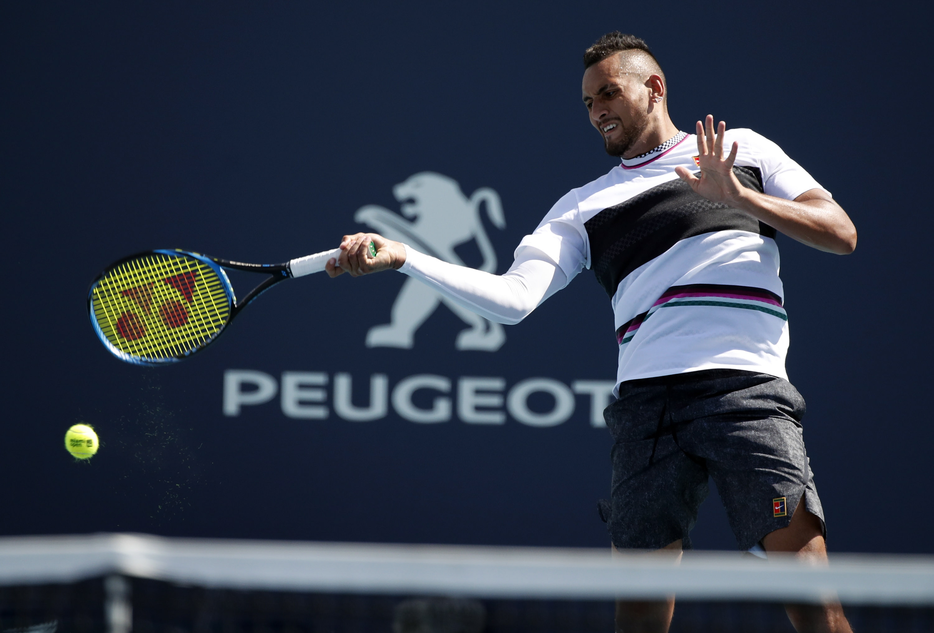 澳大利亚网球队强势英国网球队,克耶高斯完成帽子戏法 澳大利亚网球队强势英国网球队,克耶高斯完成帽子戏法