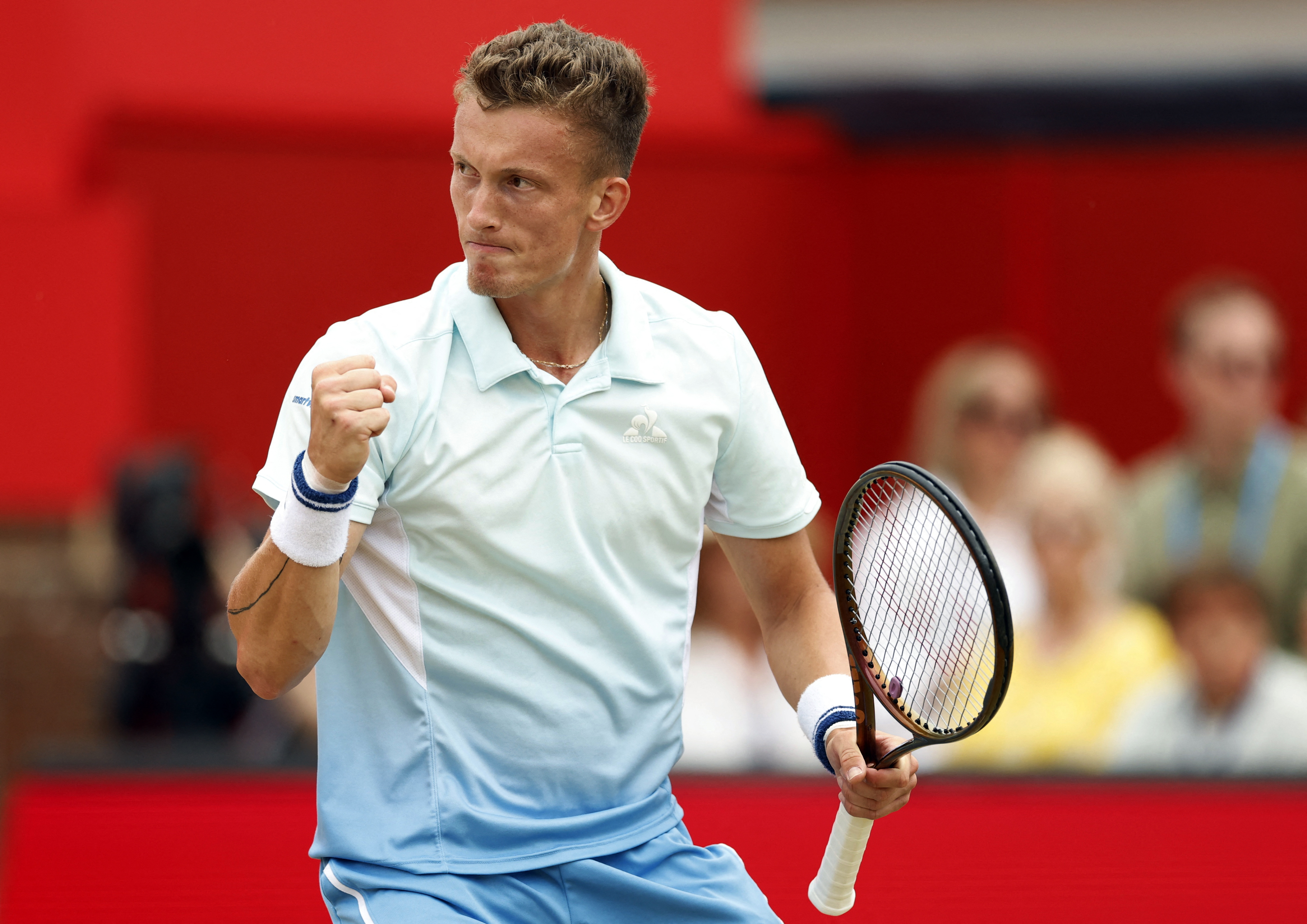 欧洲网球队爆冷德国网球队，阿尔卡拉斯绝境逆转的简单介绍