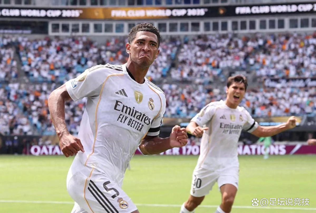 皇马完胜曼联，库尔图瓦统治全场