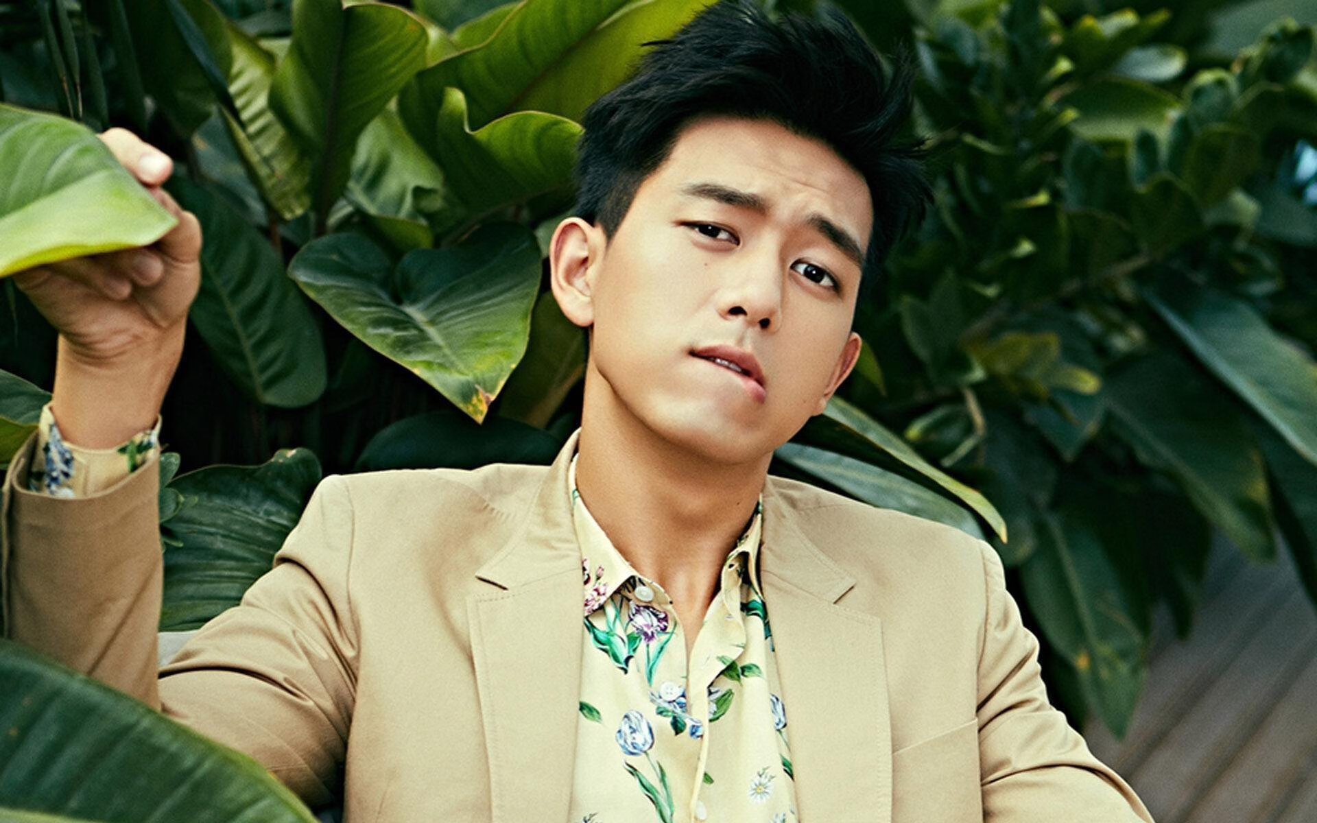 马丁内利梅开二度引爆梅阿查，国际米兰友谊赛4-0狂胜法国队