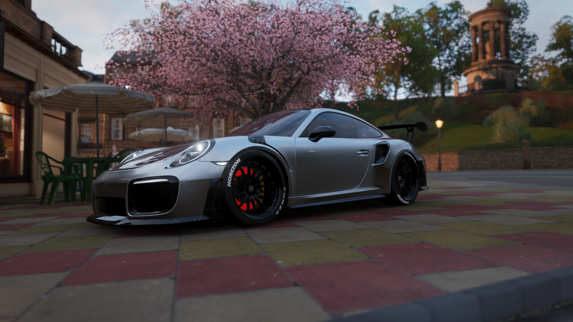 超新星对决，马克西用窒息防守为勇士旧时代谢幕