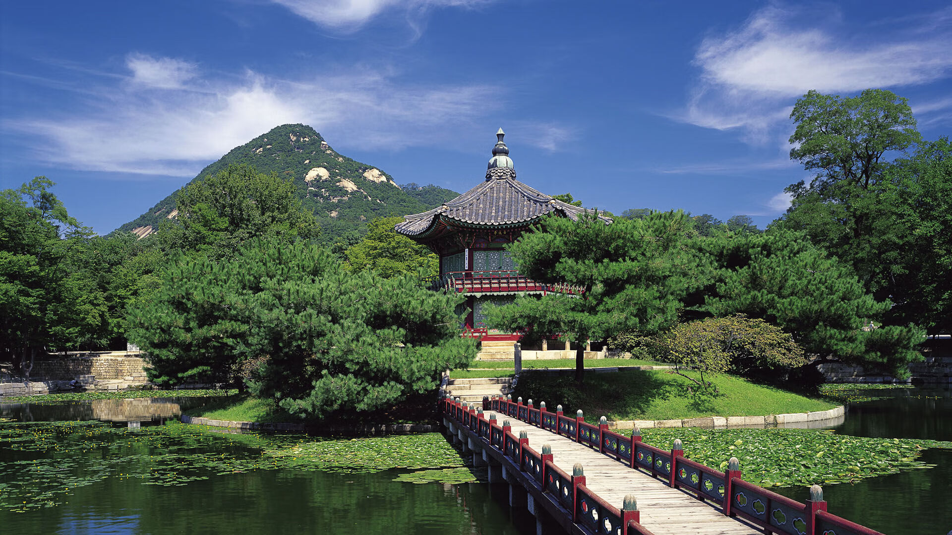 双线奇迹，黄蜂末节逆袭奇才，拉梅洛·鲍尔在诺坎普踢疯了？