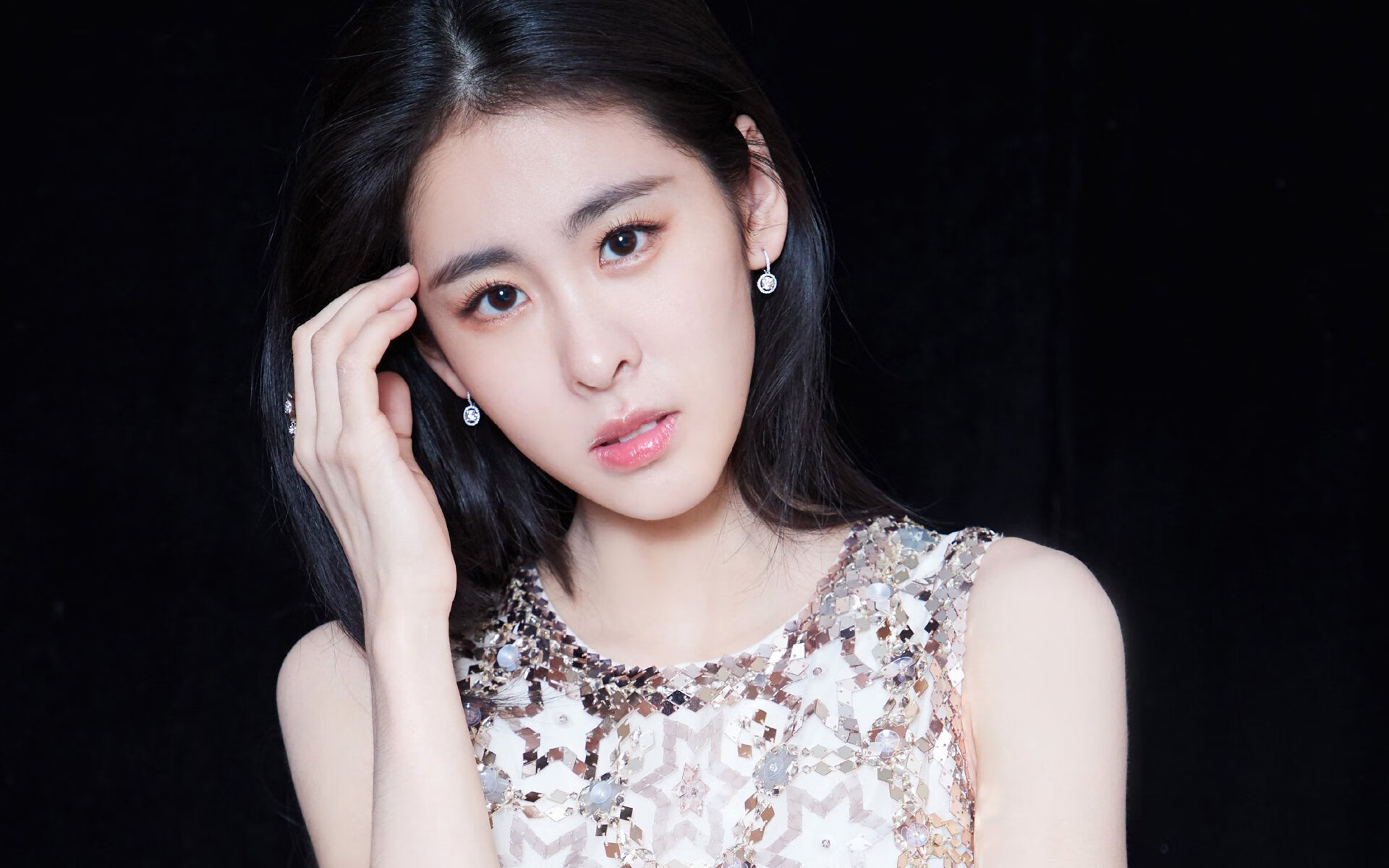 双星耀欧陆，从尼日利亚锋霸收割马赛，到卡塞米罗在意甲焦点战接管比赛