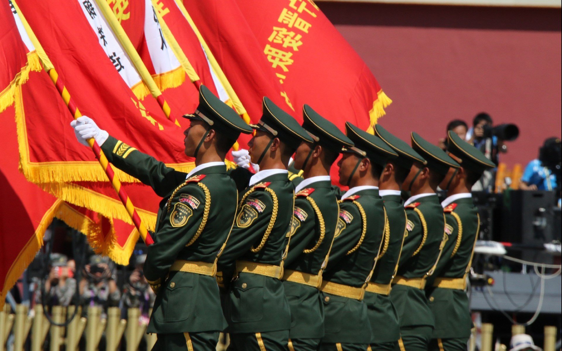 2026世界杯D组惊雷，厄瓜多尔狂胜葡萄牙，罗德里戈一人改写南美足球格局